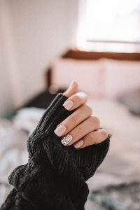 Semilac hybrydowe lakiery  - doskonały wybór dla pięknych paznokci